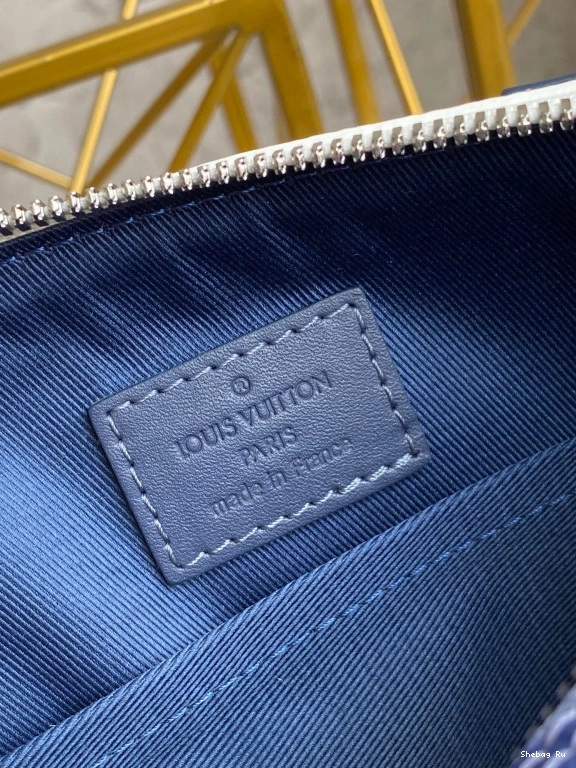 KEEPALL LOUIS CITY VUITTON 0716